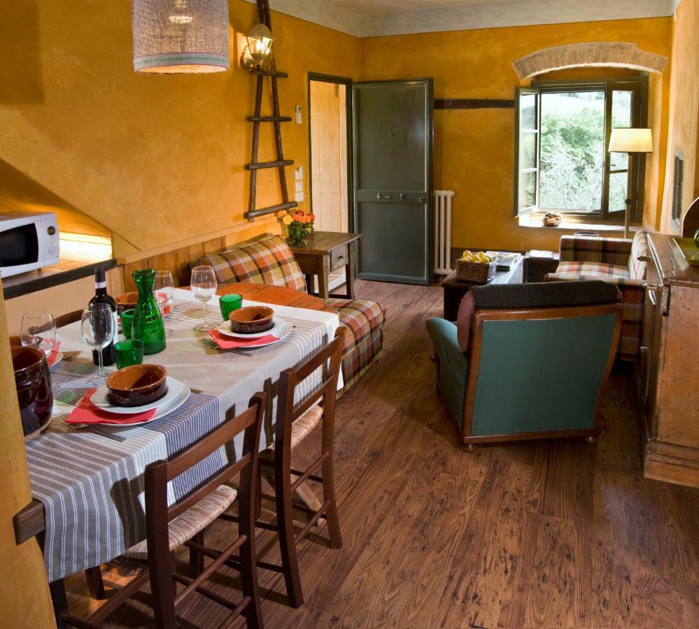 I Veroni - Agriturismo And Wine Cellar Pontassieve Exterior photo