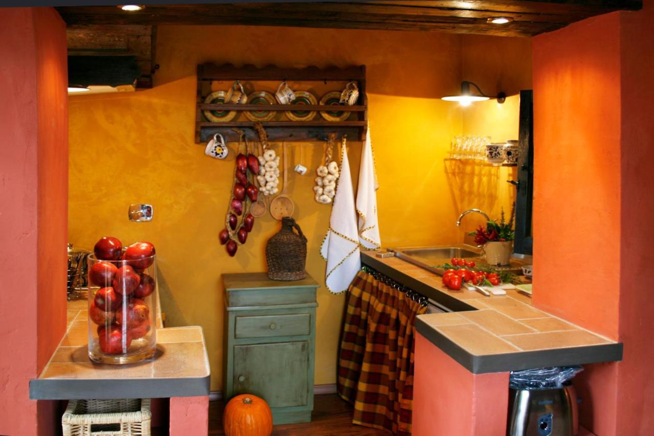 I Veroni - Agriturismo And Wine Cellar Pontassieve Exterior photo